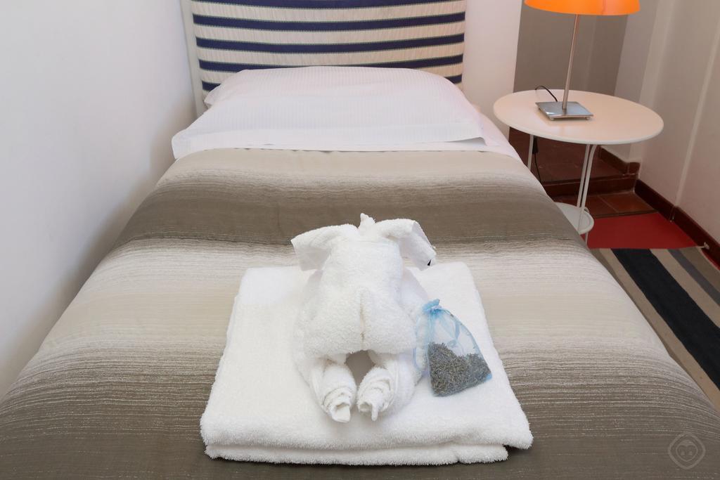 Fori Imperiali Apartment Řím Pokoj fotografie