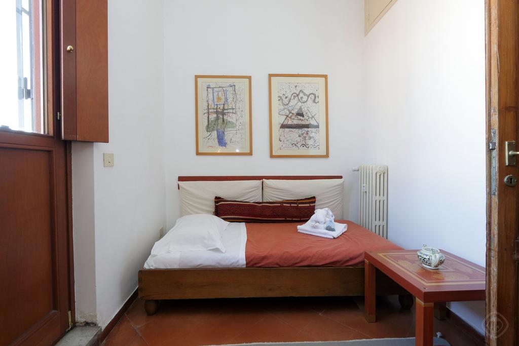 Fori Imperiali Apartment Řím Pokoj fotografie